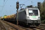 ES 64 U2-101 fhrt wohl nicht mehr fr die Firma Raildox,Sie wartet auf das Go vom Fahrdienstleiter Ziel ist Stendal-Niedergrne.24.09.2011