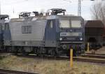 RBH 103(143 041-2)+RBH 110(143 084-2)abgestellt in der neuen Ausfahrgruppe Rostock-Dierkow.17.12.2011