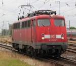 gegen 14:33 Uhr kam 113 268-7 als Leerfahrt 77860 von Stralsund nach Rostock Hbf.13.07.2012