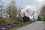 38 1301 und 01 509 ziehen durch die S-Kurve bei Wernberg-Köblitz.