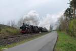 38 1301 und 01 509 ziehen durch die S-Kurve bei Wernberg-Köblitz. 14.04.14