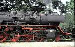 Seitenansicht vorderer rechter Teil der 50 0072 im Bayerischen Eisenbahnmuseum Nördlingen im Juli 1994.