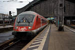 Die 111 059-2 (91 80 6111 059-2 D-DBMP) der DB InfraGO AG, ex DB Netz AG / DB Netz Instandhaltung – Fahrwegmessung am 21 Oktober 2025, mit einem Messzug der DB Systemtechnik GmbH