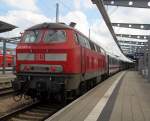 Um Trassengebhren zu sparen lief 218 385-3 am Zugende vom IC 1961 Hamburg-Stralsund ab Rostock Hbf mit.21.06.2013