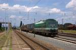 223 141-3 e.g.o.o. Eisenbahngesellschaft Ostfriesland-Oldenburg mbH mit einem gemischtem Güterzug in Magdeburg-Eichenweiler. 15.07.2014
