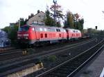 Eine Doppeltraktion aus DB 225 ist am 14.10.2008 mit einem Gterzug in Bochum-Hamme unterwegs.
