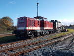 Die MTEG 114 703 und 99 1783,am 30.Oktober 2017,in Putbus.