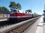Als Schlußlok brachte die 118 770,am 10.Juni 2017,den Leerpark von Bergen/Rügen nach Putbus.Zuglok war 01 0509.