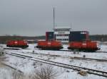 Die drei Breitspur 347er,die zum Unternehmen Baltic Port Rail gehren,am 14.Februar 2012,vor dem Breitspurstellwerk in Mukran.
