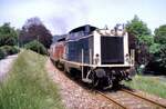 212 236-4 und 212 244-8 bei der Abschiedsfahrt der Strecke Göppingen - Schwäbisch Gmünd am 21.06.1984.