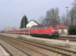 218 485-1 erreicht Buchloe mit der RB32801 Augsburg HBF.