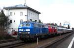 218 055-2 PRESS und 218 488-5 RP mit IC Allgäu in Illertissen am 07.01.2020.