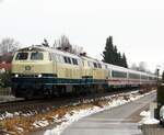 218 446-3 und 218 460-4  Conny  der Westfrankenbahn fahren mit IC 2012 Allgäu heute am 14.12.2021 durch Bellenberg.