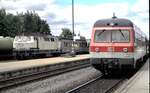 614 011-5 und 218 421-6 in cham am 13.09.1997.