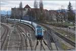 Die 223 071 verlässt Lindau mit einem Alex nach München.