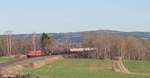 232 262-0 und GA 185 198 zieht bei Unterthölau den EZ 51724 Nürnberg - Leipzig.