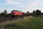 232 428-3 mit dem Schotterzug von Bodenwöhr nach Marktredwitz bei Schönfeld.