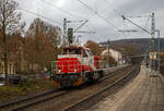 Die KSW 47 (92 80 1271 027-5 D-KSW), ex D 2 der HFM, eine Vossloh G 1000 BB der KSW (Kreisbahn Siegen-Wittgenstein), fährt am 03.12.2021, als Lz (Lokzug) bzw.