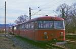 Ein Samstagvormittag in Radolfzell im April 1979: Im Bw Radolfzell waren u. a. auch mehrere Schienenbusse der Baureihe 795 abgestellt