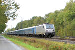 188 144 mit einen  train charter  Zug am Haken auf den Weg Richtung Hamburg.