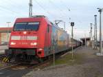 Auf Grund eines im Bahnhof Stendal abgestellten ICE 2(402 026)musste 101 037 mit IC 142 auf Gleis 2 Einfahren.