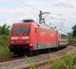 BR 101/275810/101-119-8-mit-ic-2213-von 101 119-8 mit IC 2213 von Ostseebad Binz nach Stuttgart Hbf bei der Einfahrt im Rostocker Hbf.23.06.2013