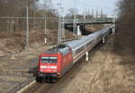 101 015-6 mit IC 2212(Koblenz-Binz)bei der Durchfahrt im Haltepunkt Rostock-Kassebohm.03.03.2017
