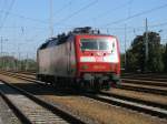 Warten auf neue Zugleistung stand,am 01.Oktober 2011,in Berlin Grunewald die 120 131.