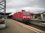 143 153 am 09.09.2010 mit einer Regionalbahn in Weimar