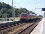 112 121-9 mit dem RE Elsterwerda-Stralsund,am 05.Juni 2016,beim Zwischenstopp in Nechlin.