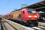 BR 146/855331/146-281-meine-ziele-mit-re 146 281 'Meine Ziele' mit RE 4310(Rostock-Hamburg)kurz vor der Ausfahrt im Rostocker Hbf.19.07.2024