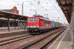 MEG 704 (155 195-1) Mitteldeutsche Eisenbahn GmbH mit einem Containerzug von Leipzig nach Hamburg in Stendal. Netten Gruß zurück an den Tf! 23.05.2015
