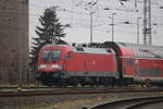 182 020 mit RE4309(Hamburg-Rostock)bei der Einfahrt im Rostocker Hbf.14.02.2020