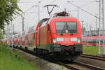 182 016-6 mit RE 4308(Rostock-Hamburg)bei der Ausfahrt im Rostocker Hbf.09.05.2020