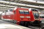 101 002 und 445 096 in M�nchen Hbf am 04.06.2022.