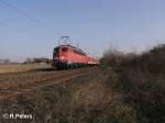 110 444-7 schiebt den RE15423 Wiesbaden HBF bei Geisenheim.