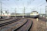 110 367-8 mit Nahverkehrszug in ietigheim am 17.04.2982.