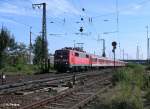 111 176-4 fhrt in Regensburg mit der RB 32120 Neumarkt (Oberpfalz)ein.