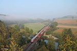 111 214-3 schiebt die RB 59089 Nürnberg - München bei Dollnstein.