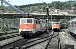 111 181-4 und 111 169-9 in Ulm am 19.05.1988.