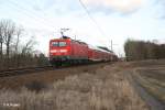 114 028 schiebt den RE1 RE18183 Berlin Charlottenburg - Eisenhttenstadt bei Jacobsdorf(Mark) 20.02.12