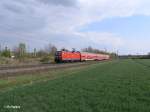 143 816-7 zieht RE 26144 Leipzig HBF – Lutherstadt Wittenberg bei Podelwitz.