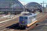 Solofahrt für Hector Rail 162 002 durch Dresden Hbf am 7 April 2018.