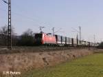 152 023-8 zieht bei Thngersheim einen LKW-Walter.