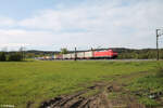 152 050-1 mit einem Containerzug bei Pölling gen Süden. 28.04.24