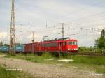 155 134-0 verlsst Frankfurt/Oder mit ein Containerzug zur Oderbrcke.