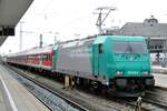 185 616-0 mit Nahverkehrszug in Nürnberg am 04.04.2011.