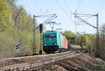 185 611-1 und eine weitere 185 mit Kesselwagenzug in Ulm am 07.04.2011.