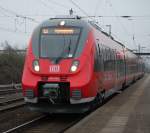 S3 von Gstrow nach Warnemnde kurz vor der Ausfahrt im Bahnhof Rostock-Bramow.29.03.2014