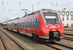 442 622-7 als Warnemnde-Express 18490 von Berlin Hbf(tief)nach Rostock Hbf bei der Einfahrt im Rostocker Hbf.02.04.2016